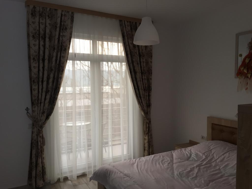 Hotel Aby Sunrise Orşova Exterior foto