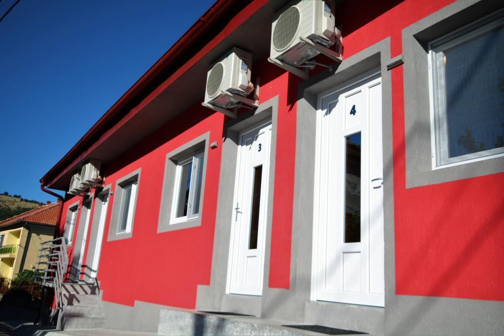 Hotel Aby Sunrise Orşova Exterior foto